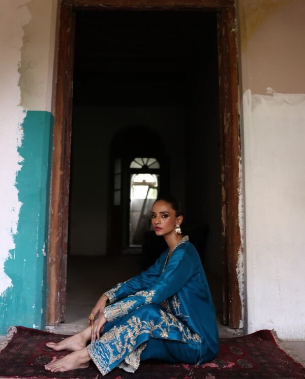Gul Naaz - Image 2