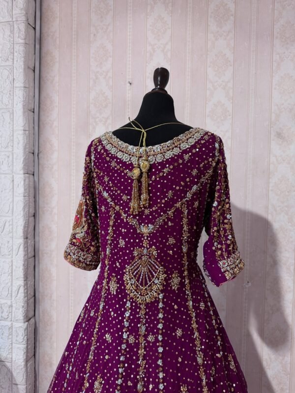 Regal Farshi - Image 5