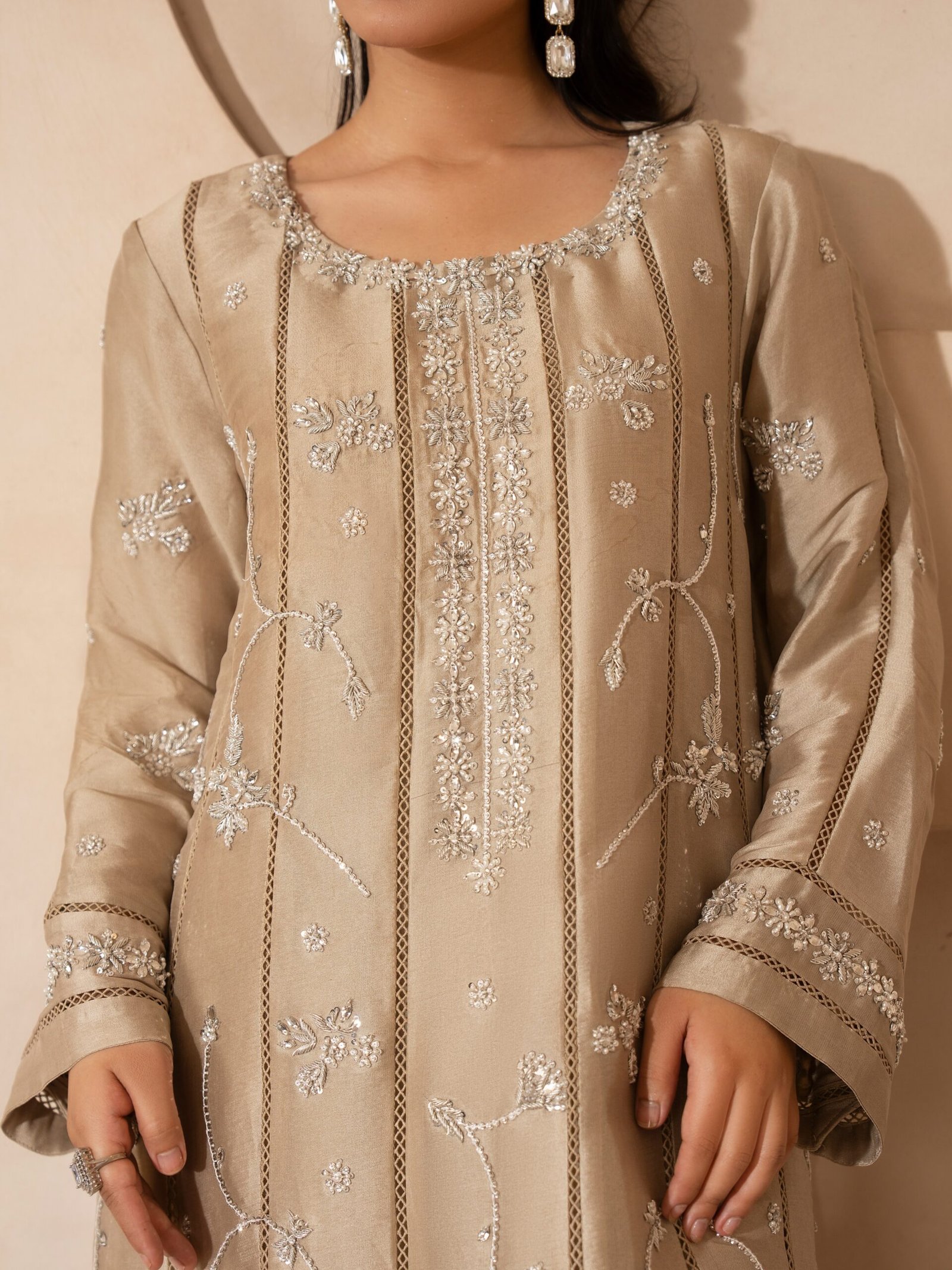 Mahtab - Image 2