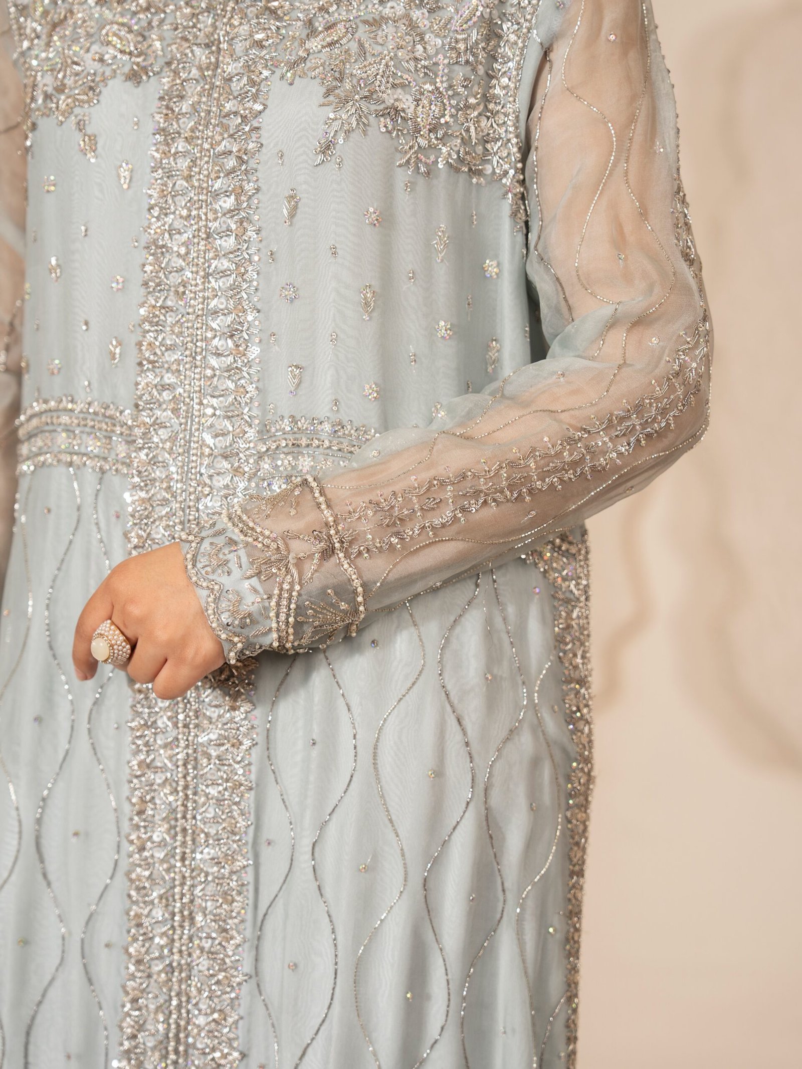 Frost Luxury Net Festive Maxxi - Image 3